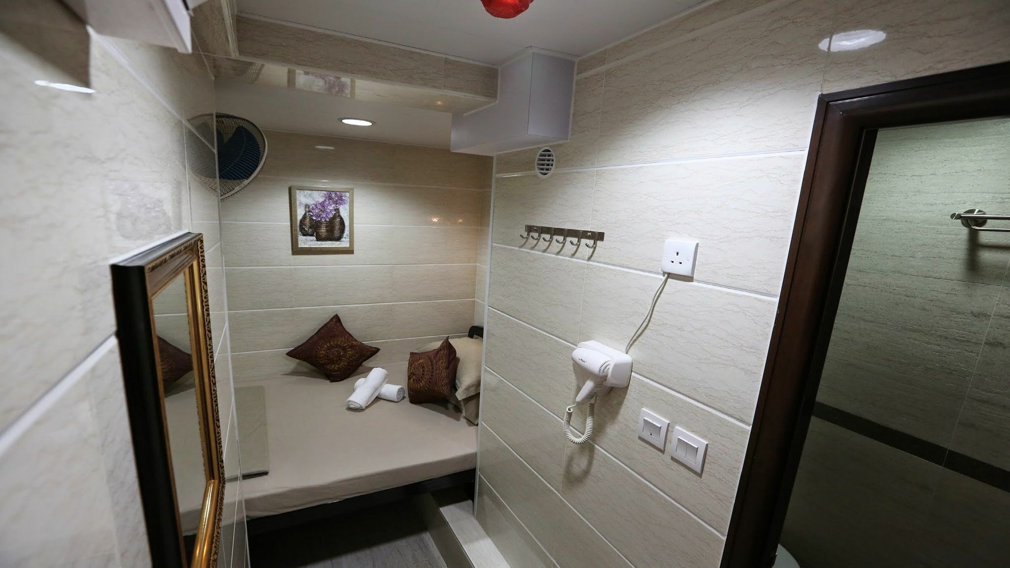 Asia Inn Цзюлун Экстерьер фото