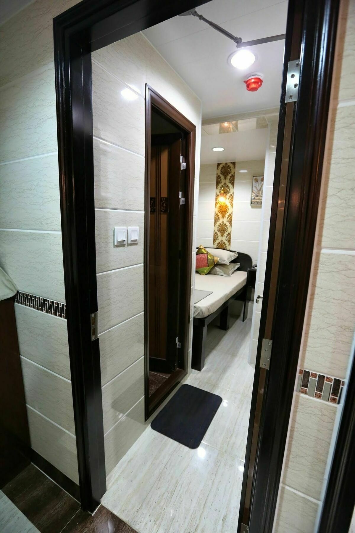 Asia Inn Цзюлун Экстерьер фото